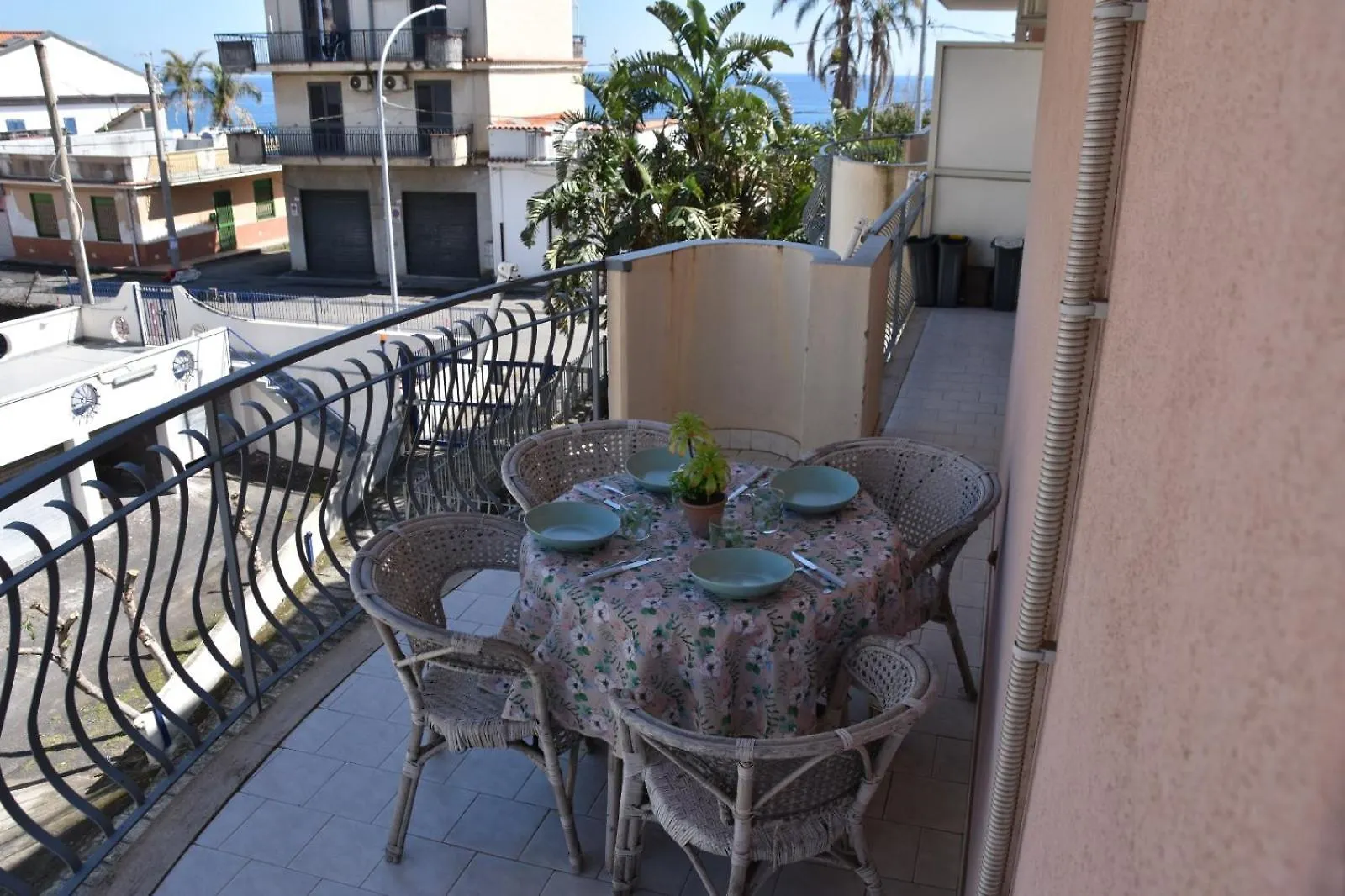 Apartment Panorama Beach House Mascali Italy
