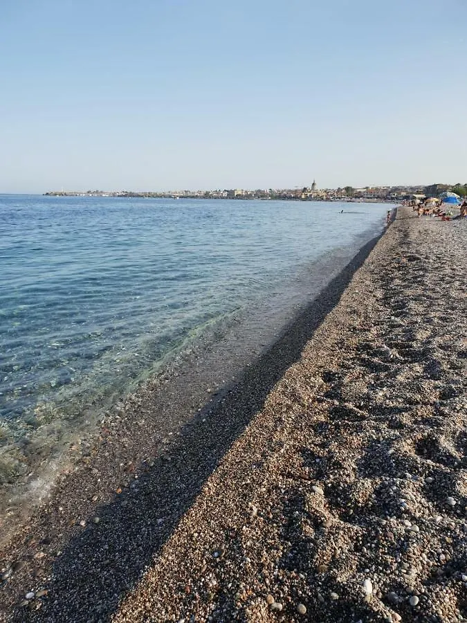 Apartment Panorama Beach House Mascali Italy